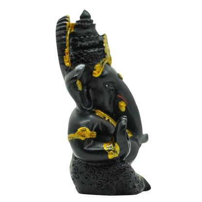 Little Ganesh